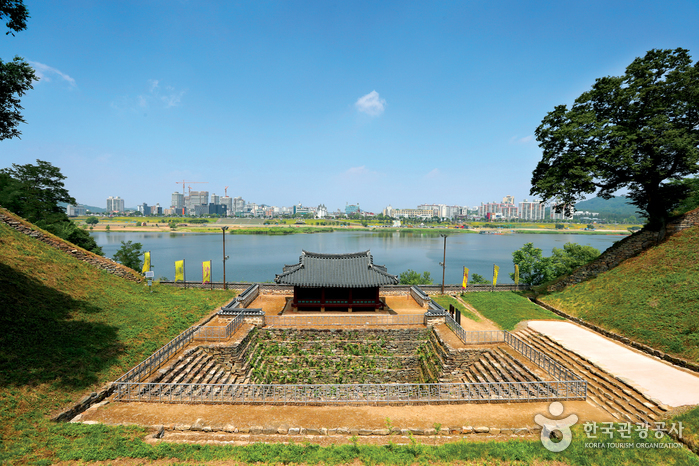 公州公山城 [UNESCO世界文化遺產](공주 공산성 [유네스코 세계문화유산])