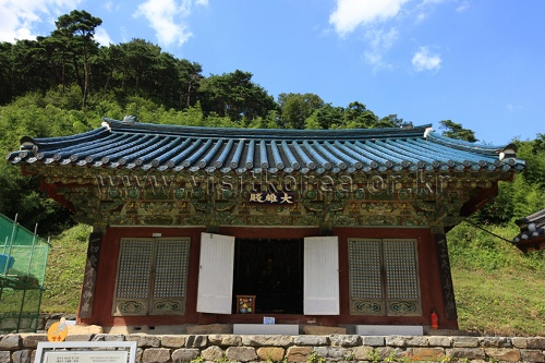 Bonggoksa Temple (봉곡사) Bonggoksa Temple (봉곡사)