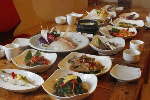 Yangbandaek (양반댁) Yangbandaek (양반댁)