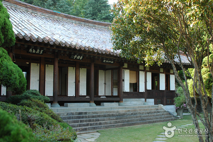 Haus von Choi Seung-hyo (최승효가옥)