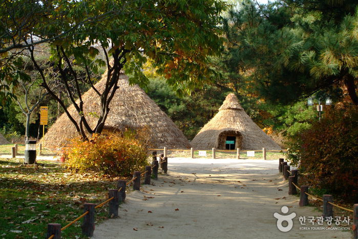 Prähistorische Stätte Amsa-dong (서울 암사동 유적)