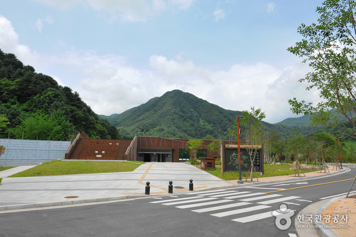 Provinzpark Yeoninsan (연인산도립공원)