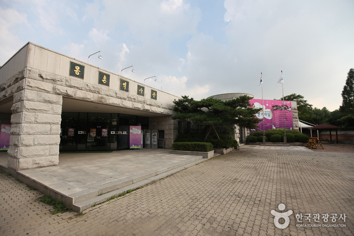 Historisches Museum Mongchon (몽촌역사관)