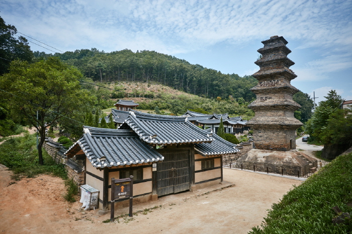 Familiensitz des Tapdong-Zweiges des Goseong Yi Clans (법흥동 고성이씨탑동파종택)