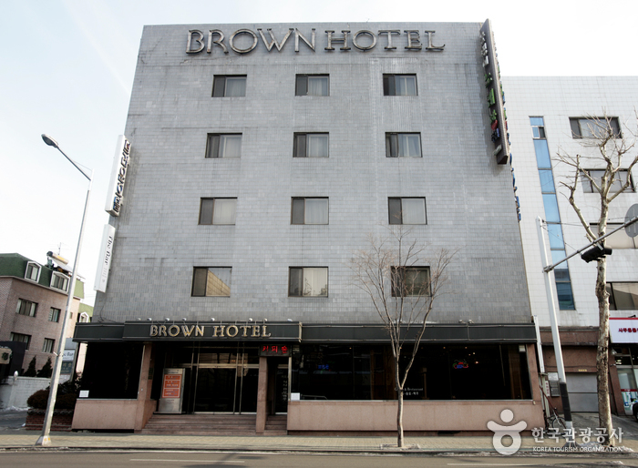 Туристический отель Brown (브라운관광호텔)
