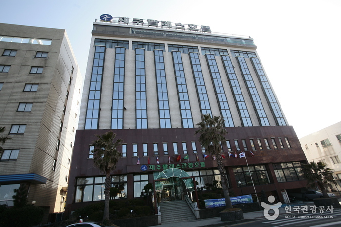 Отель Jeju Palace Hotel (제주팔레스호텔)