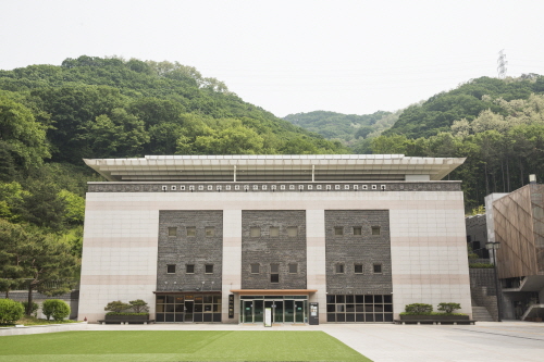 Национальный музей корейской традиционной музыки (국립국악박물관)
