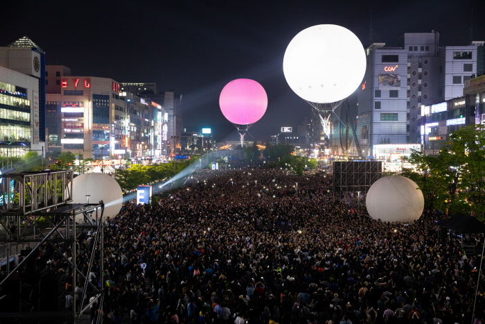 Международный фестиваль уличных представлений в Ансане (안산 국제거리극축제)