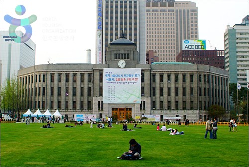 Сеульская площадь (서울광장)