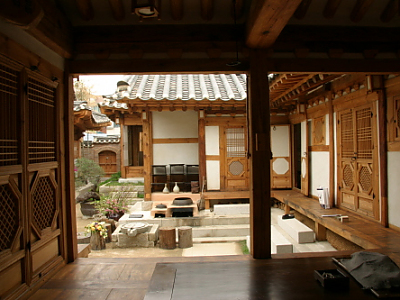 "Раккочже" - гостиница в традиционном корейском стиле (락고재)