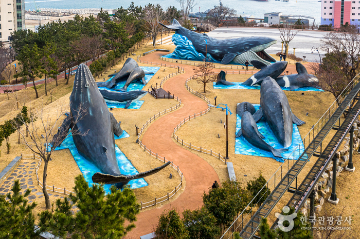 Aldea Cultural de las Ballenas de Jangsaengpo (장생포 고래문화마을)